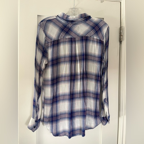 Beautiful Rails Top - Picture 3 of 4